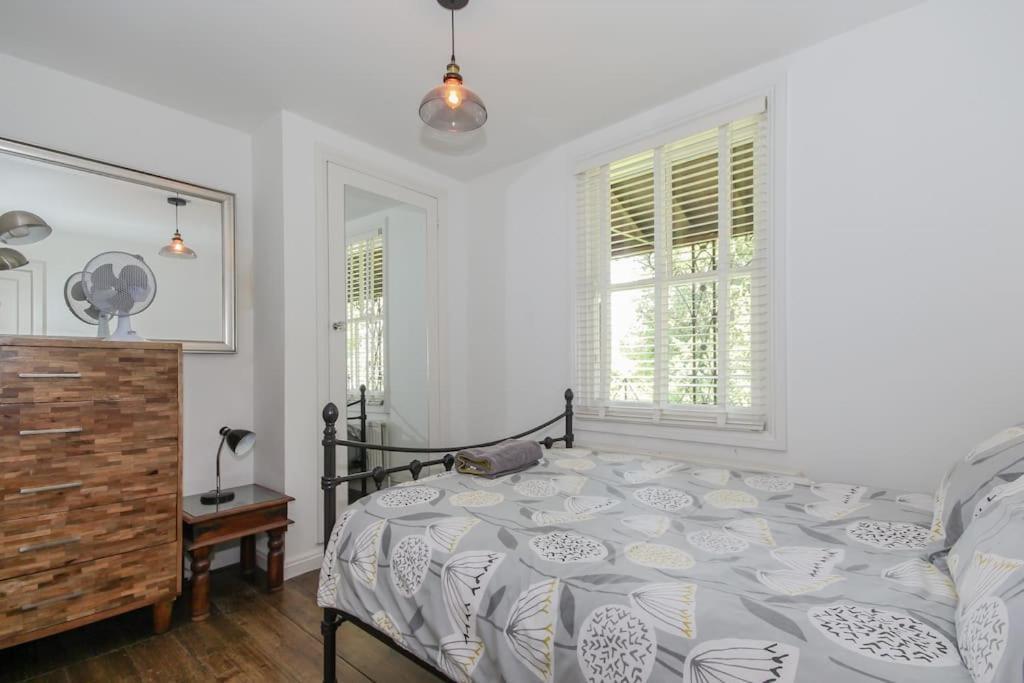 Апартаменты Flat 2, 158 Abingdon Road Оксфорд Экстерьер фото